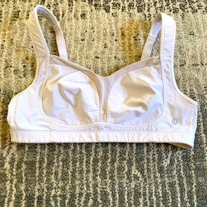 Lululemon size 36C sports bra